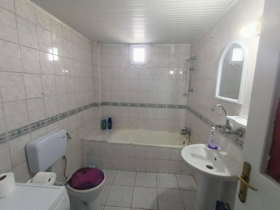 Apartment 3+1 Daire.hizli Wifi,havalimani Plaj, Market Yakin *