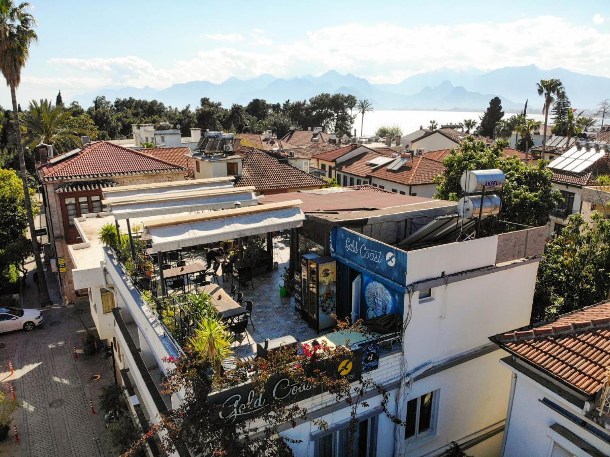 Gold Coast Hostel *
