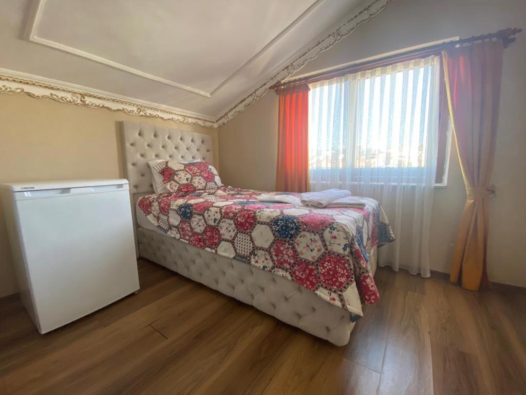 Hotel Melles & Antalya