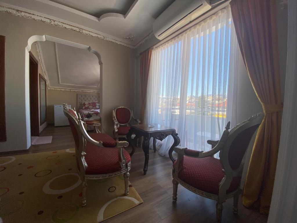 Melles & Antalya