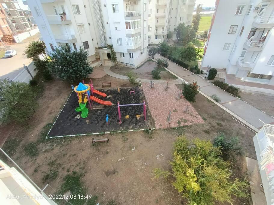 Apartment 3+1 Daire.hizli Wifi,havalimani Plaj, Market Yakin