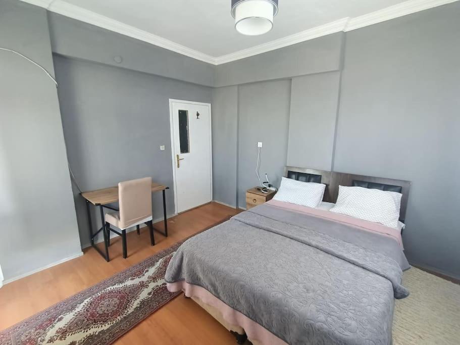 3+1 Daire.hizli Wifi,havalimani Plaj, Market Yakin Antalya