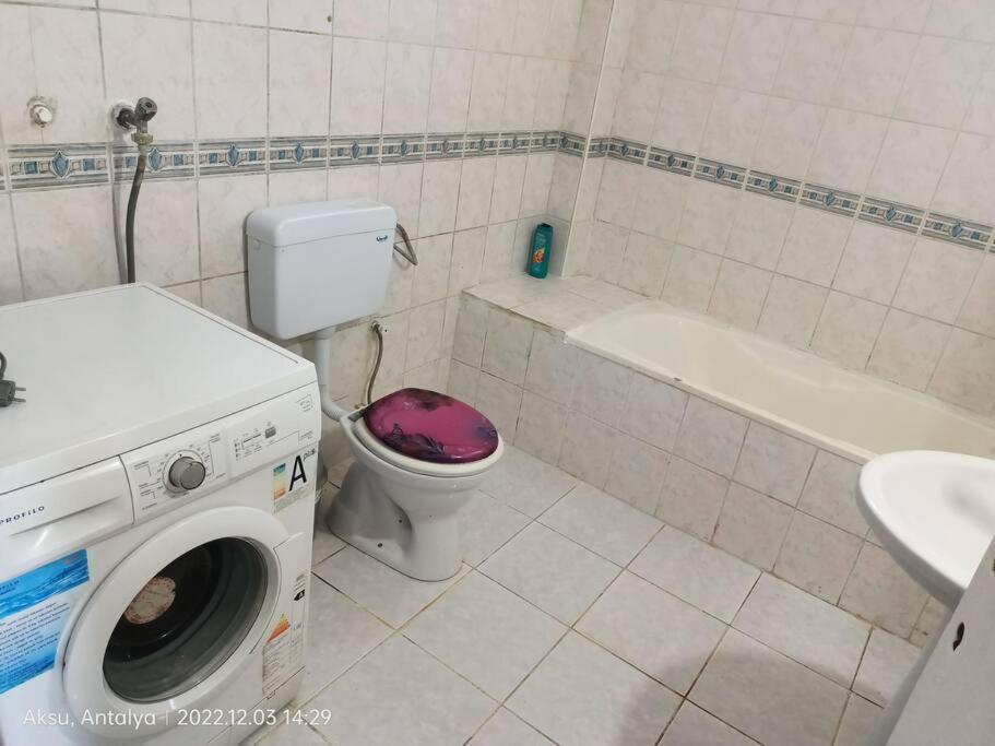 Apartment 3+1 Daire.hizli Wifi,havalimani Plaj, Market Yakin *