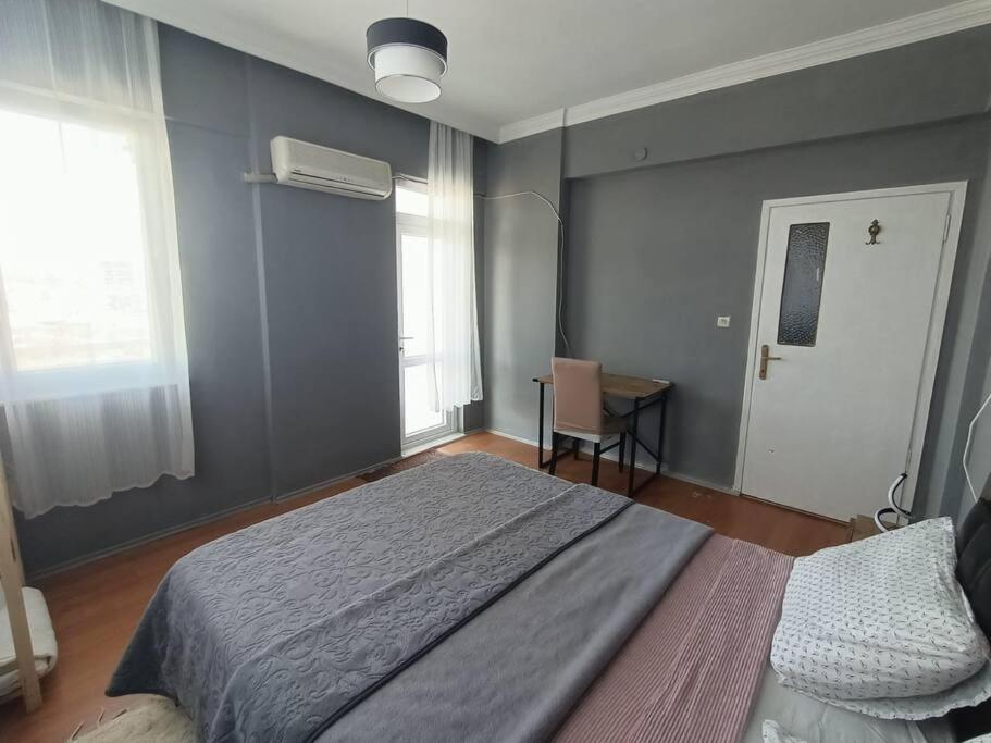 3+1 Daire.hizli Wifi,havalimani Plaj, Market Yakin Apartment *