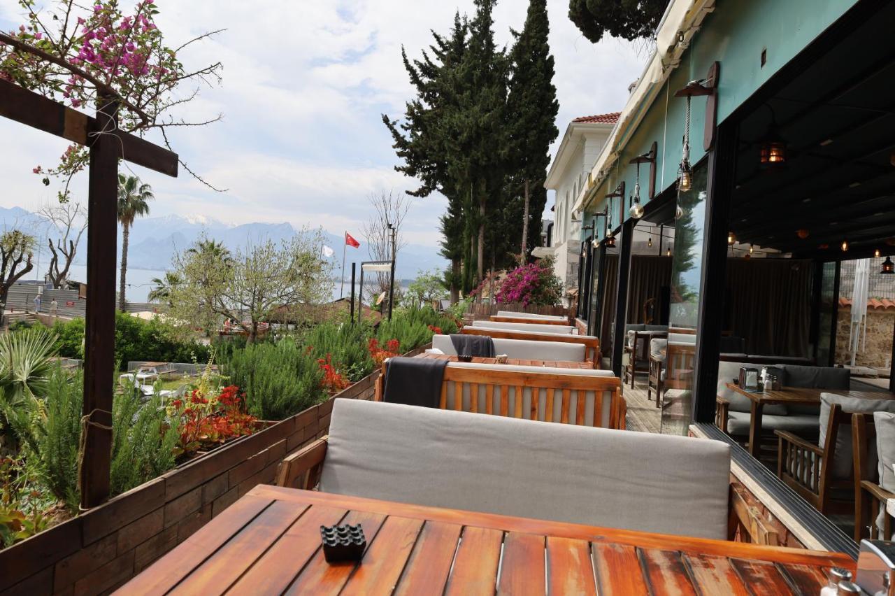 Blue Sea Garden Hotel