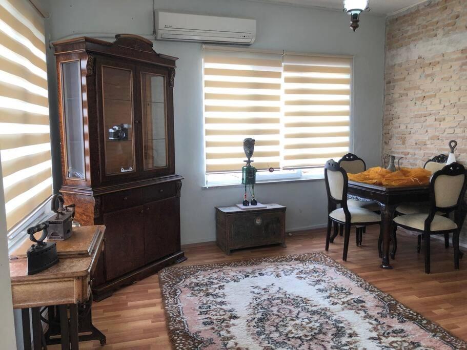 Daire Tarihi Kaleici Denize Yakin Size Oezel Muhtesem Konum Uygun Fiyat Ev