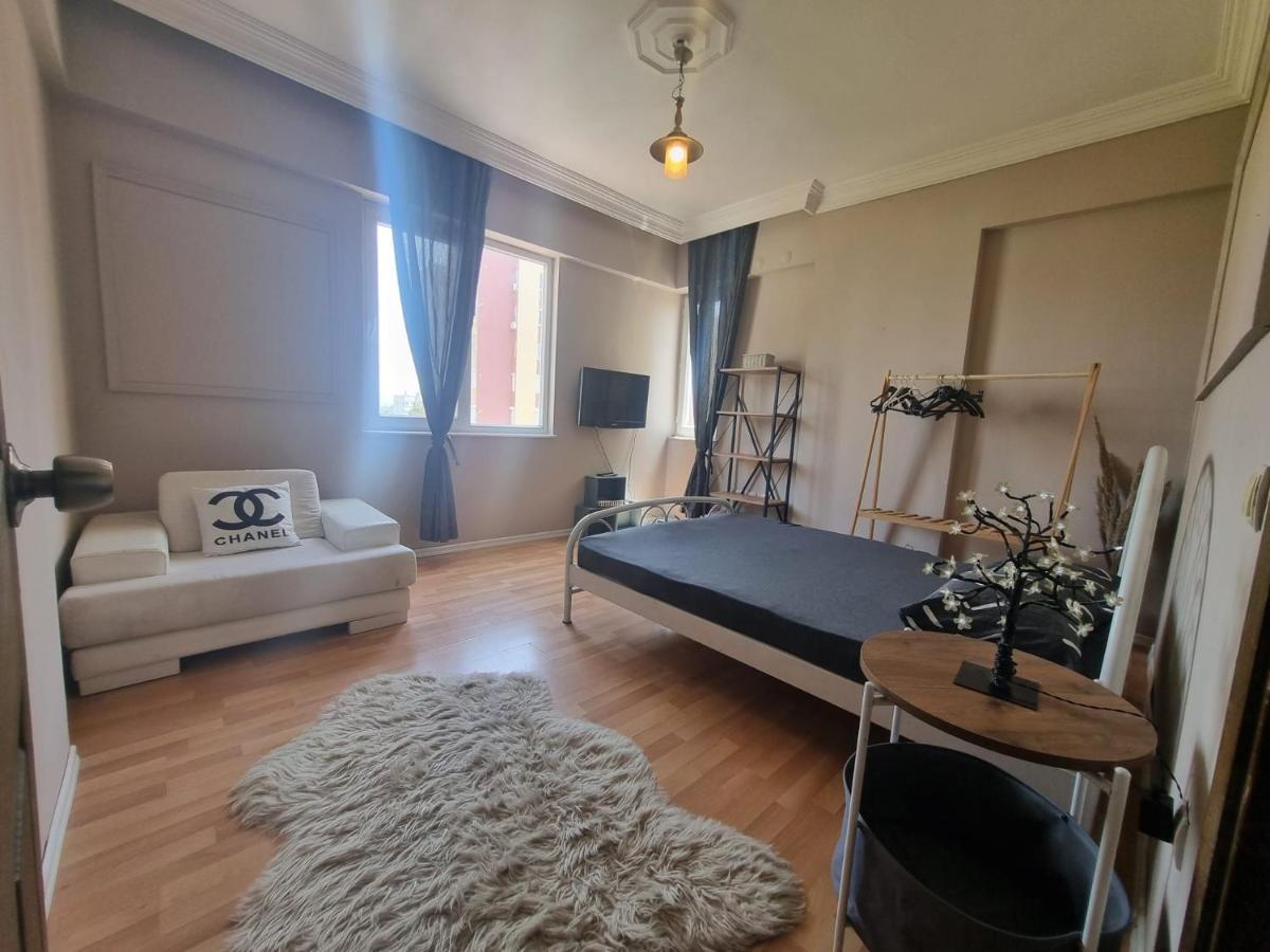 50 Meters From The Lara Apartment Antalya