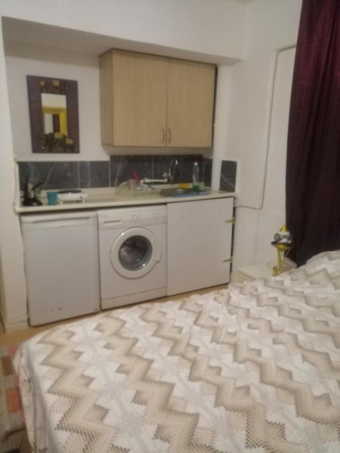 Kenyy Apartment *