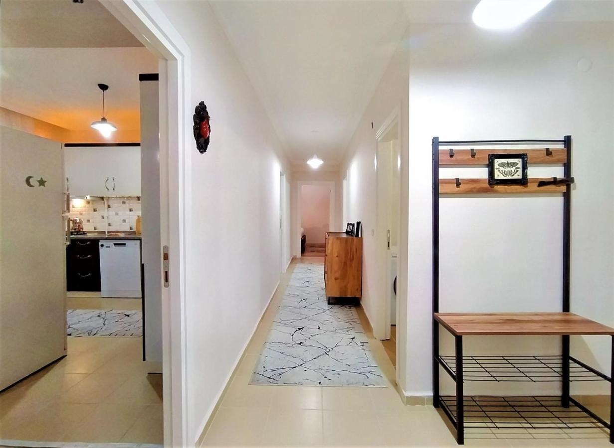 Spacious And Cozy In Muratpasa Apartment