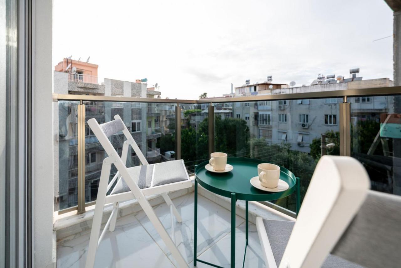 Apartment Missafir Modern Flat Near Beach In Muratpasa *