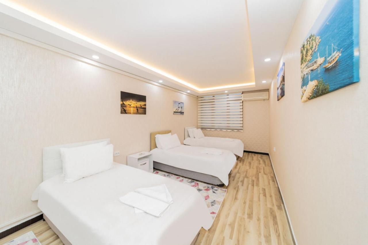 Flat Near Markantalya Mall In Muratpasa Antalya