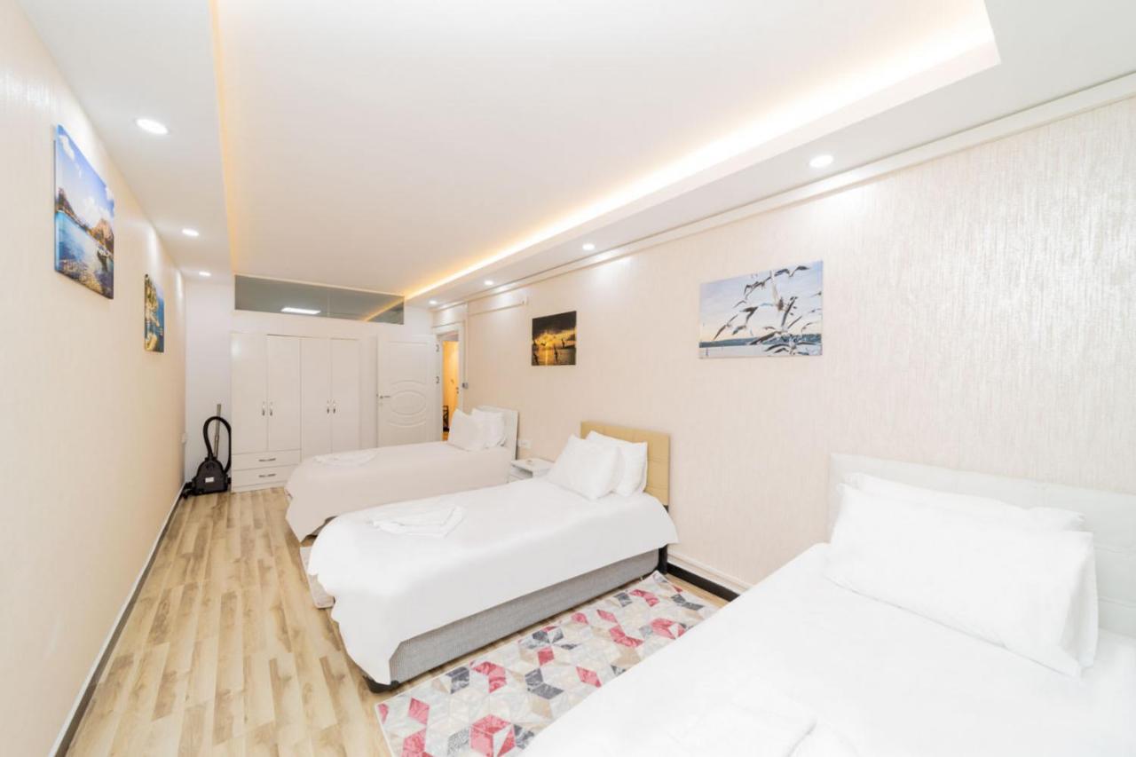 Flat Near Markantalya Mall In Muratpasa Antalya