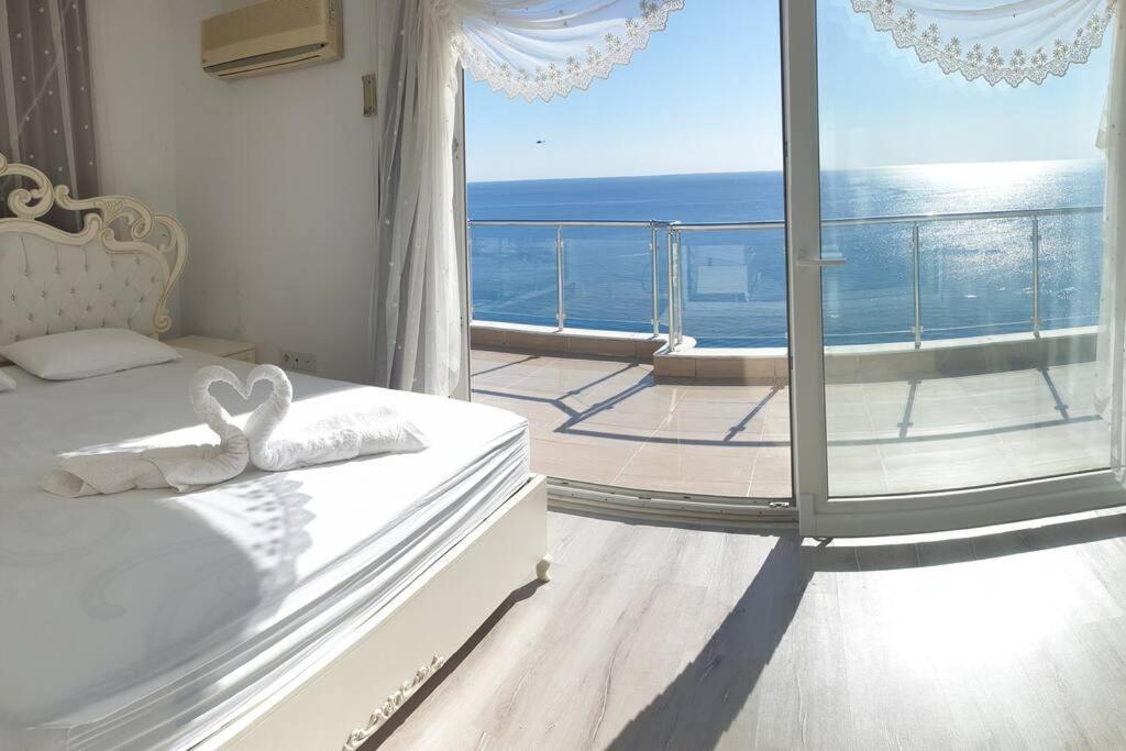 Apartment Konyaalti Plajinda Dublex Gemi Ev Antalya
