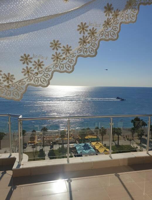 Apartment Konyaalti Plajinda Dublex Gemi Ev Antalya