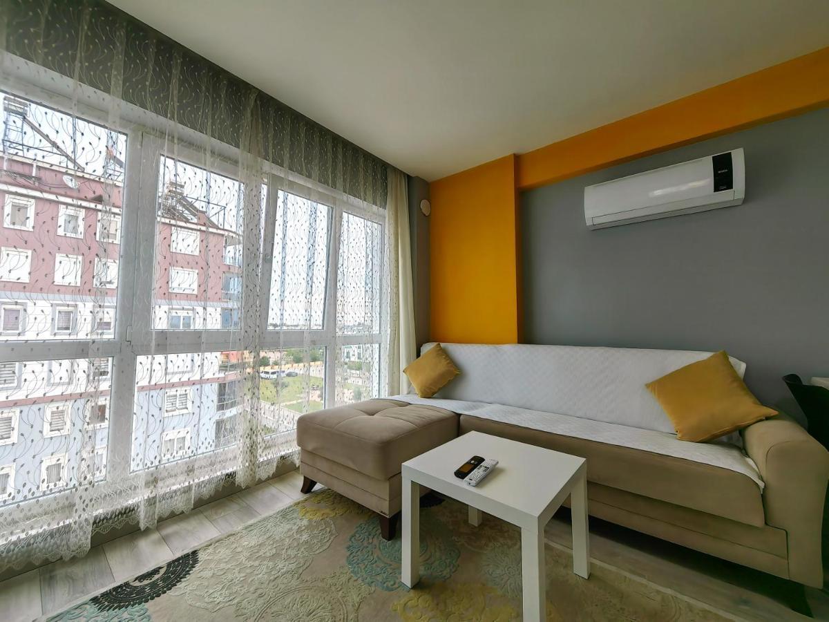 Legoland Complex Pool, Security Appartement