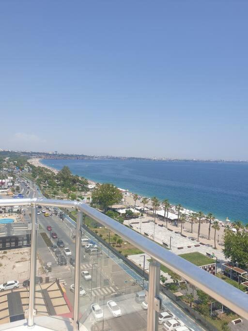 Konyaalti Plajinda Dublex Gemi Ev * Antalya