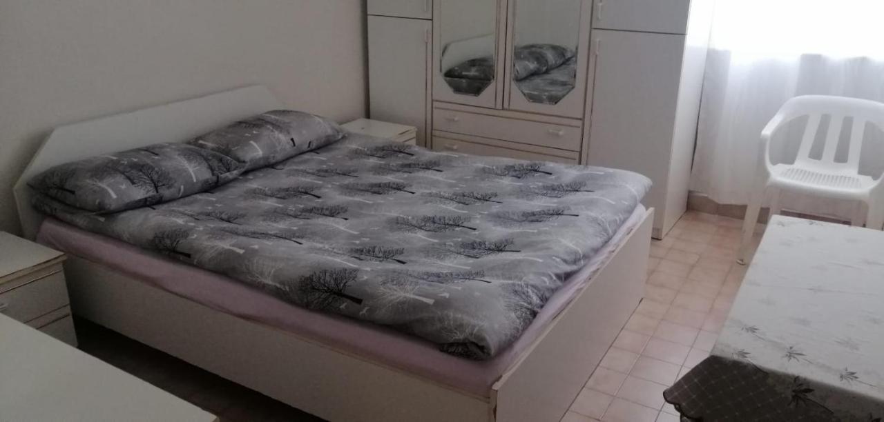 Sera Yani Denize Sifir Homestay *