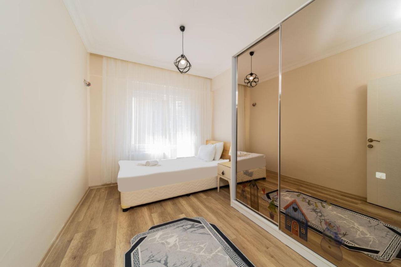 Spacious And Cozy In Muratpasa * Antalya