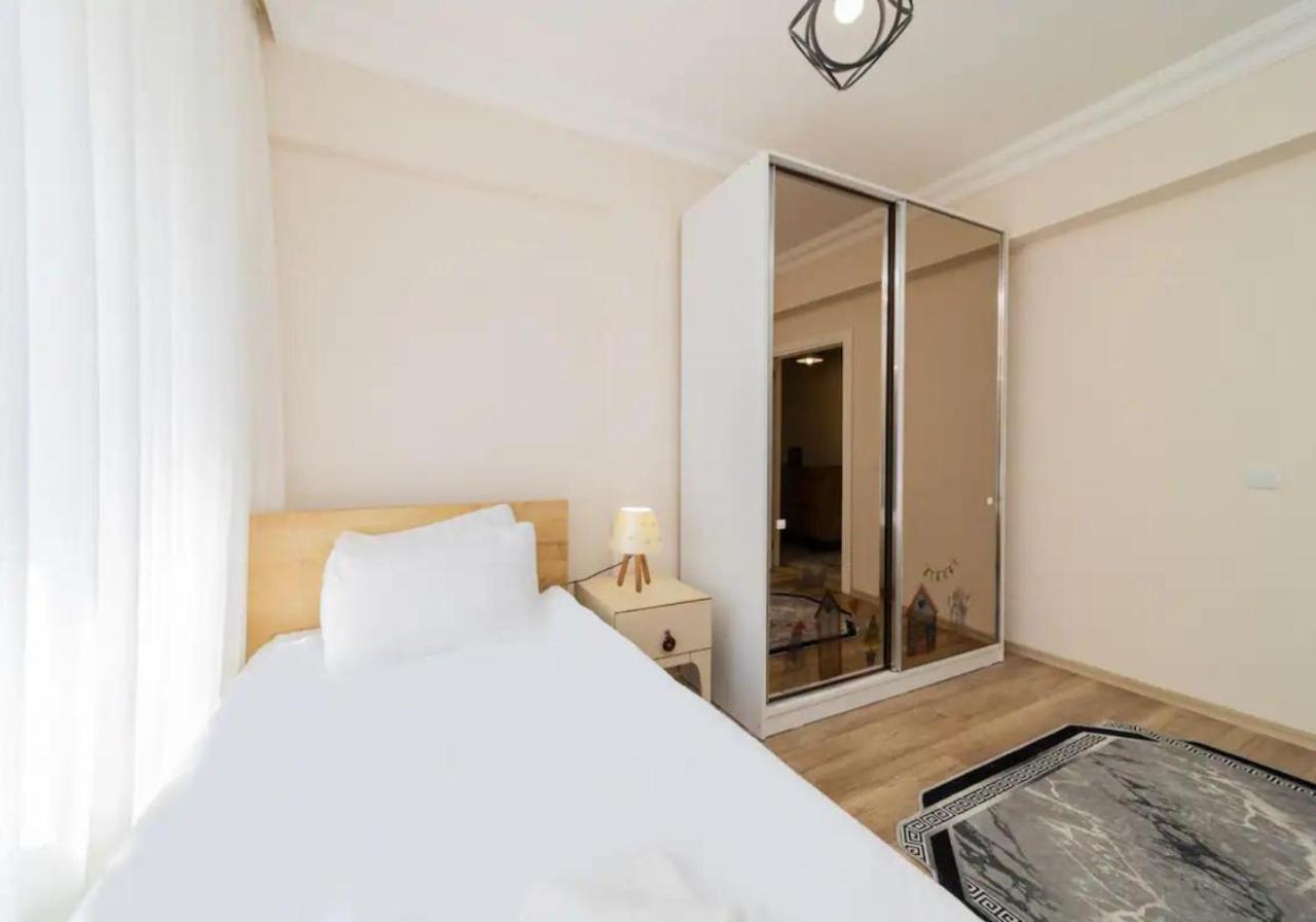 Ats Group - Lara Family & Friends Flat