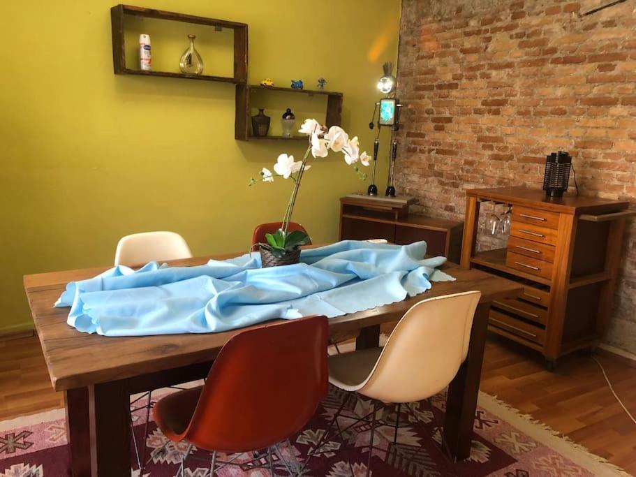 Apartment Tarihi Kaleici Muethis Konum Deniz Yakini Uygun Fiyat Huzurlu Ev