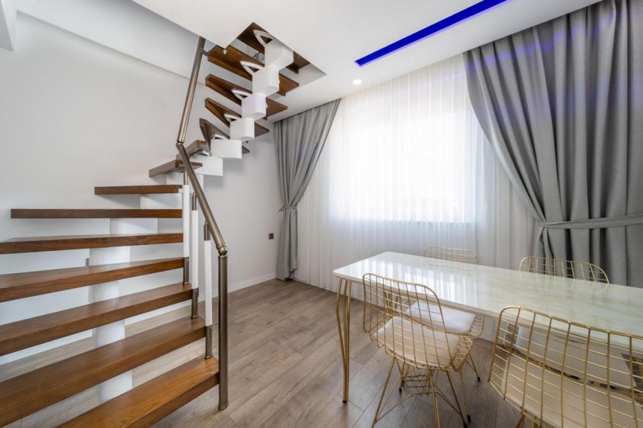 Apartment Modern And Central Duplex Near Beach In