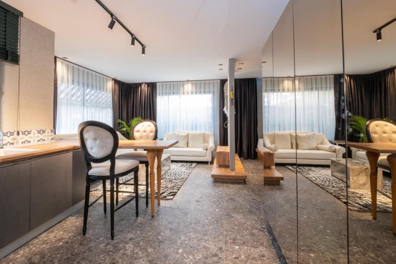 Wolf Apartment Antalya