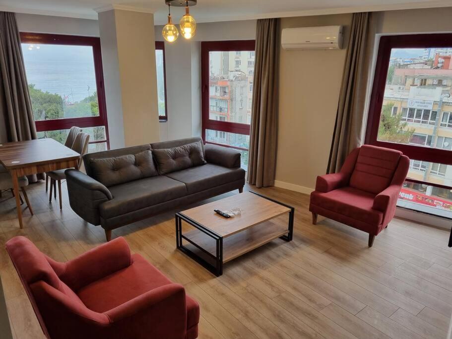 Royal Homes 403 Hotel *