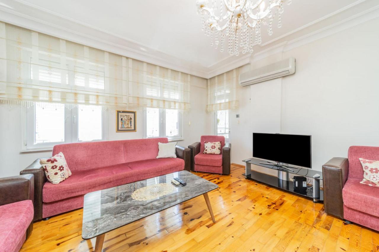 And Pleasant Flat In Muratpasa