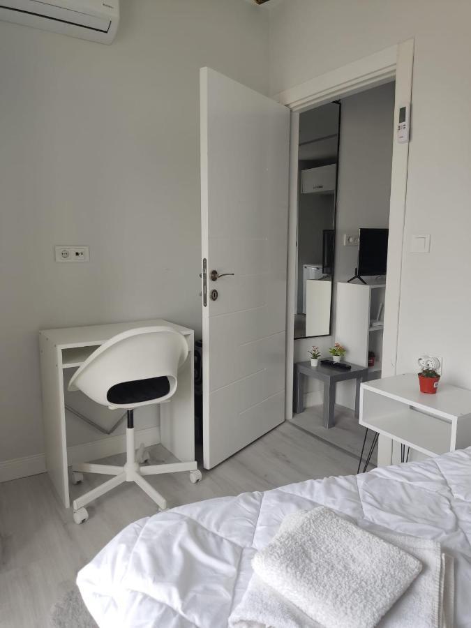 Cozy King Bedroom Dw Apt Kisla1 * Antalya