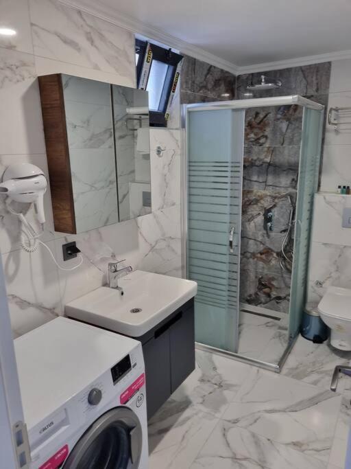 Royal Homes 502 Aparthotel Antalya