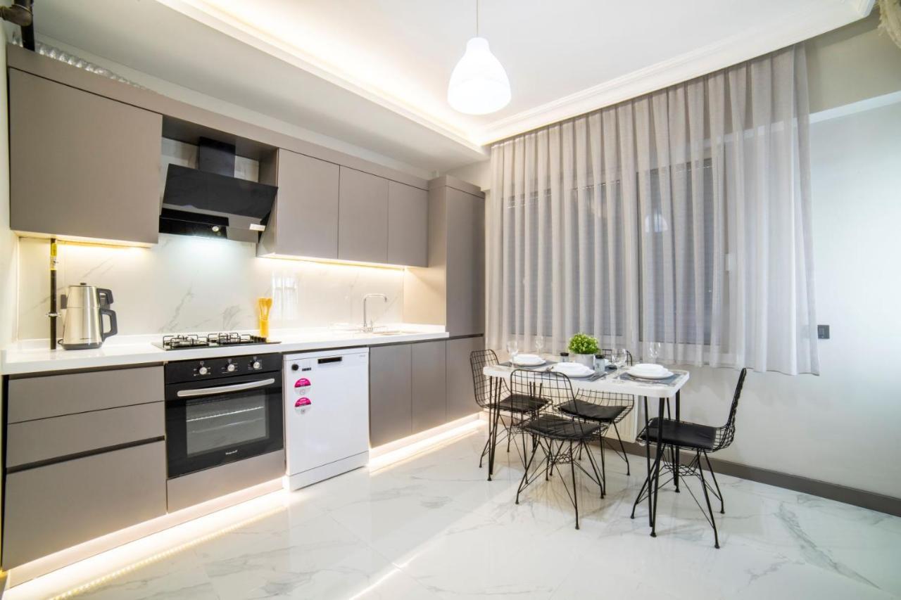 2 Bedroom Super Near To The Konyaalti Beaches Antalya