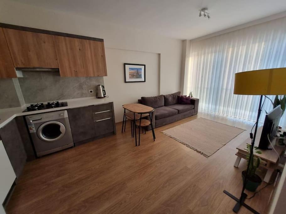Comfy Close To Airport Apartment Antalya