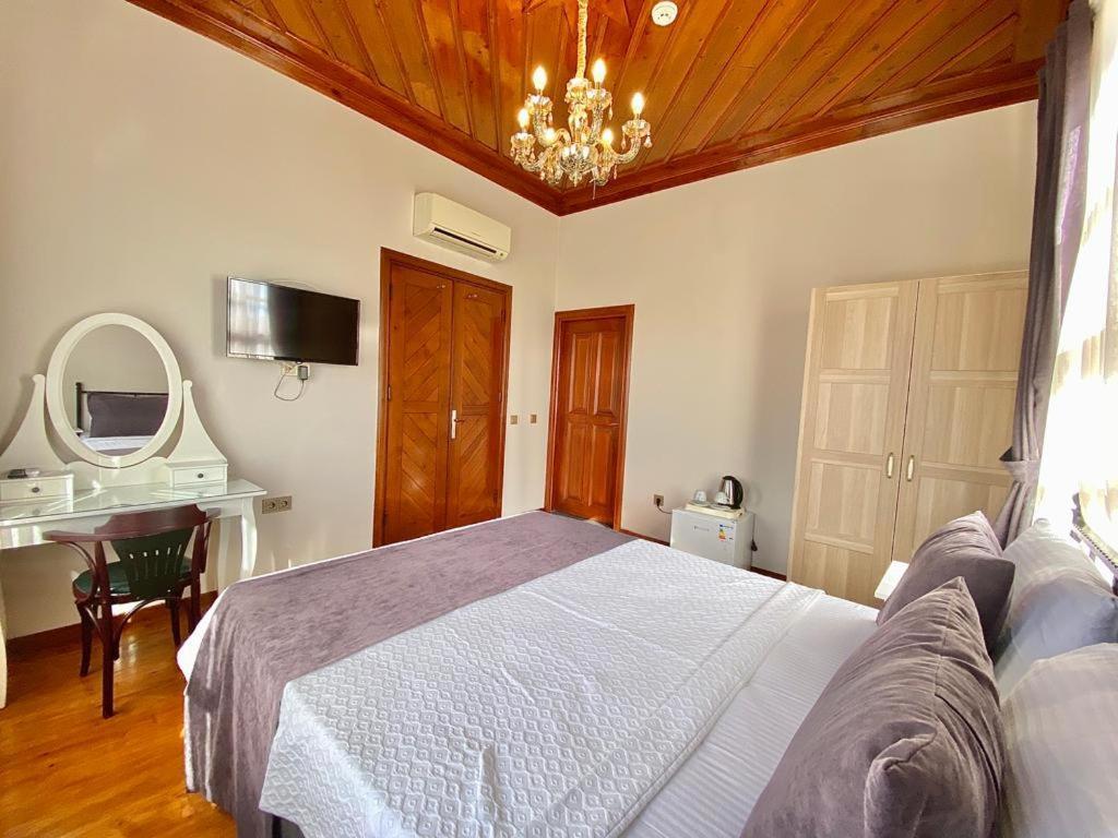 Necip Bey Konagi Homestay Antalya