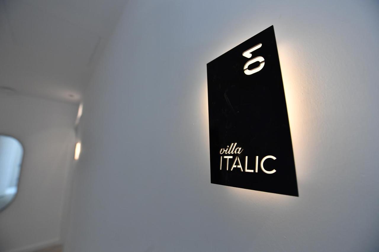 Italic Otel *