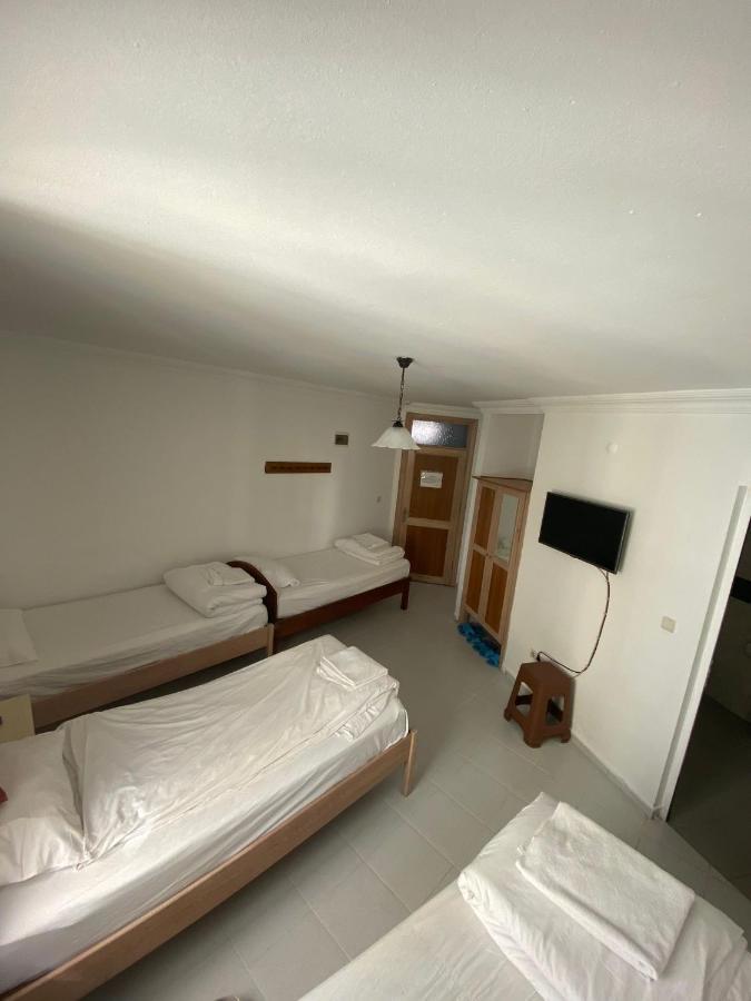 Ay 2 Hotel 2*