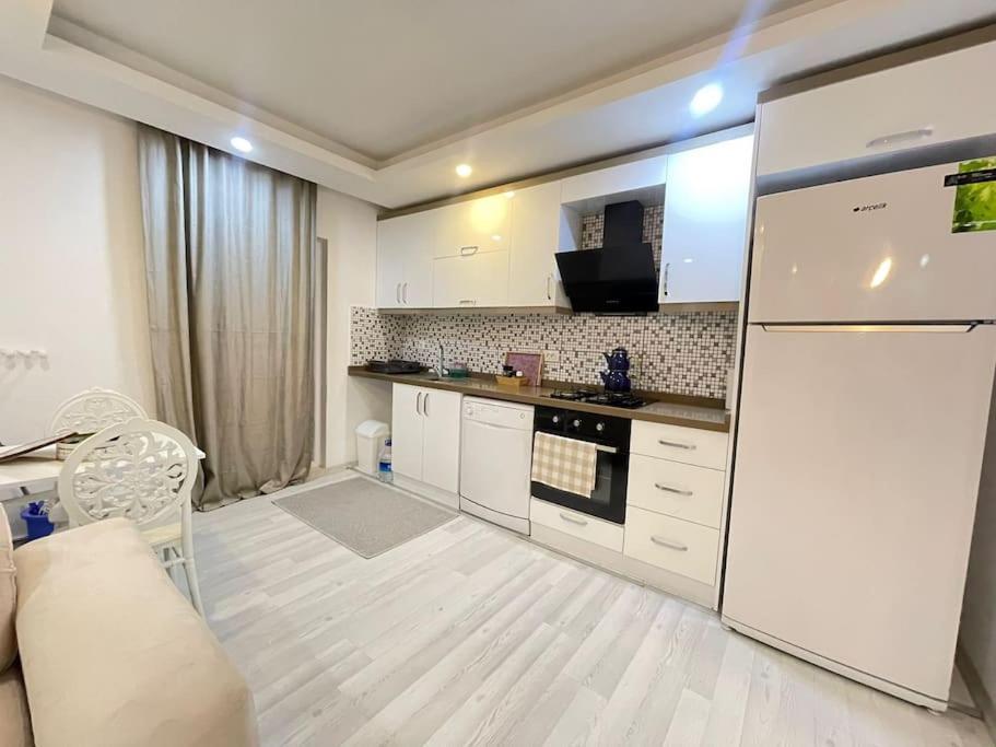 New In Old Town Apartment *