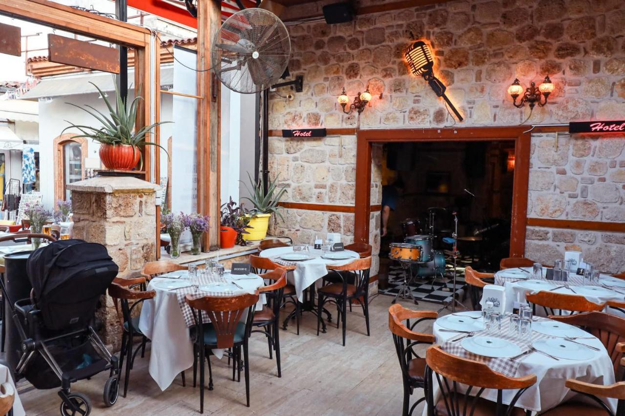 Goodman & Bistro Hotel