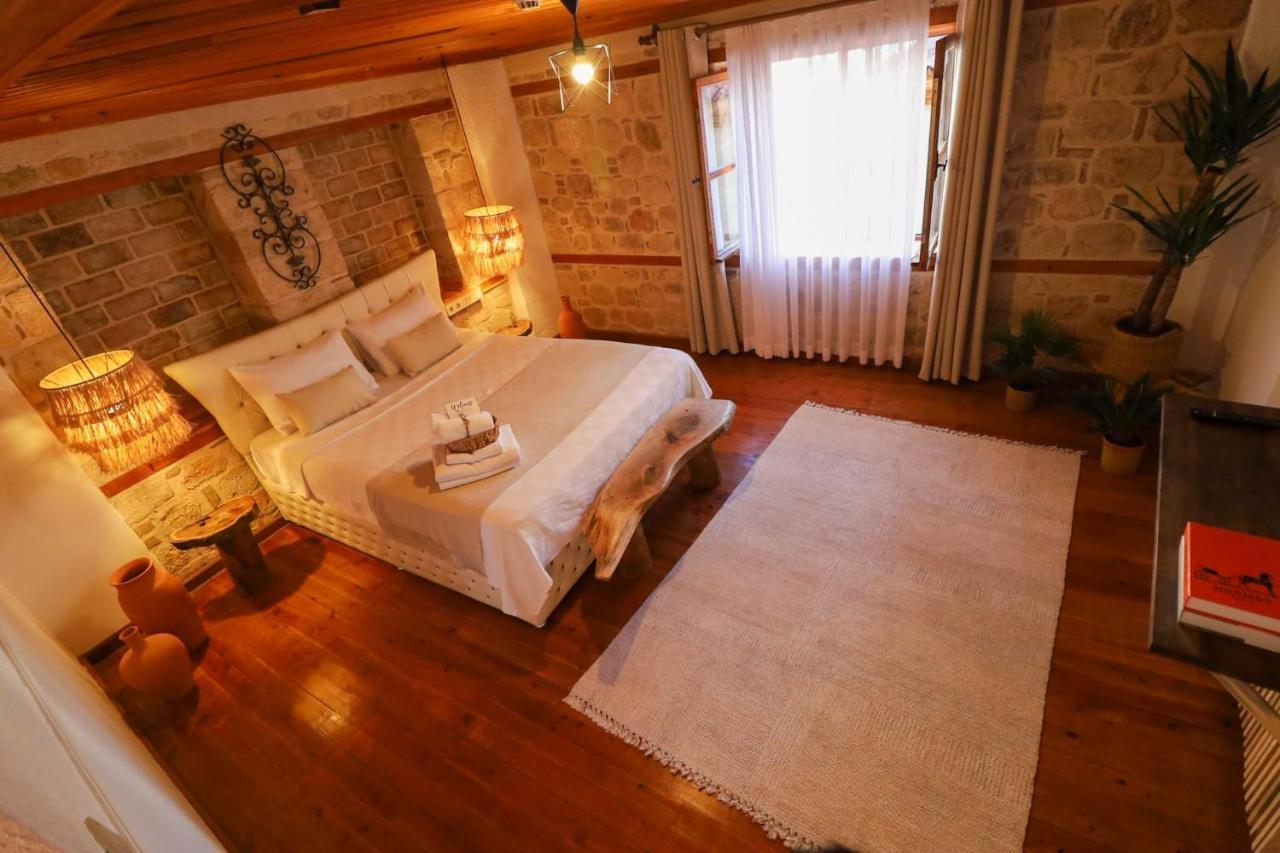 Goodman & Bistro Hotel