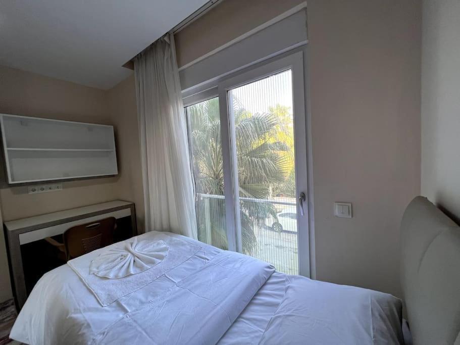 Erasta Avm Yani Konforlu 2+1 '5' * Antalya