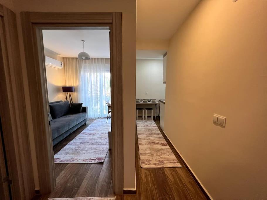 Erasta Avm Yani Konforlu 2+1 '5' Antalya