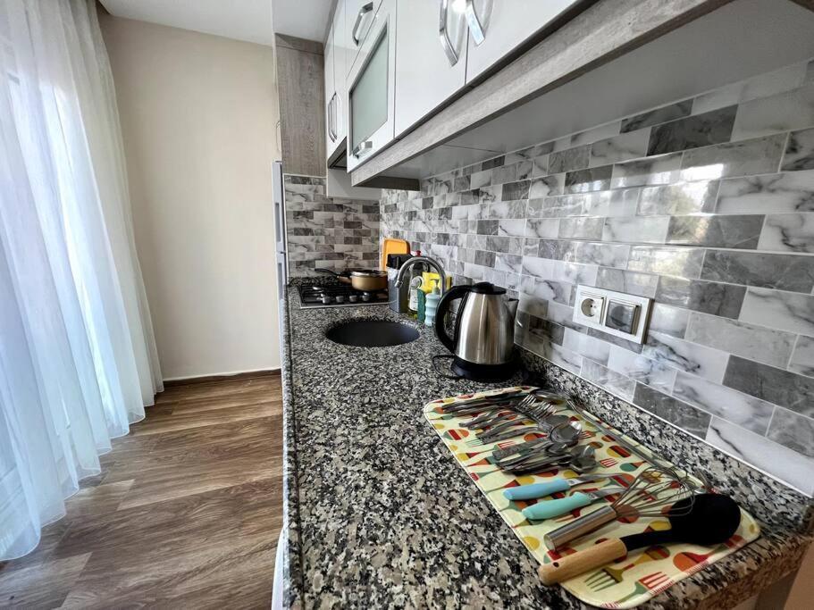 Erasta Avm Yani Konforlu 2+1 '5' Apartment Antalya