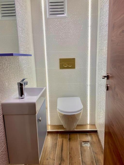 Old Town Class -3 Bedrooms-165 M2 -100 Mbps Internet * Antalya