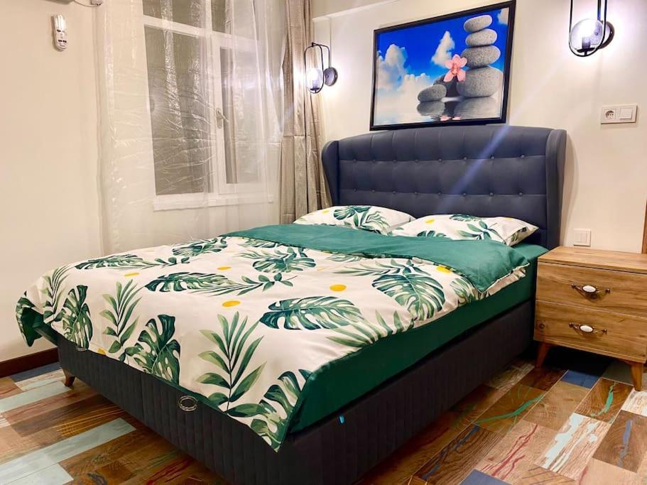 Old Town Class -3 Bedrooms-165 M2 -100 Mbps Internet Apartment Antalya