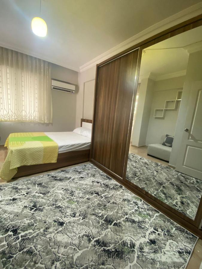 Apartment Centre *