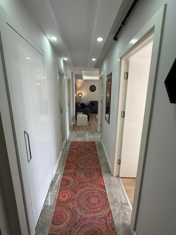 Toya Apartment
