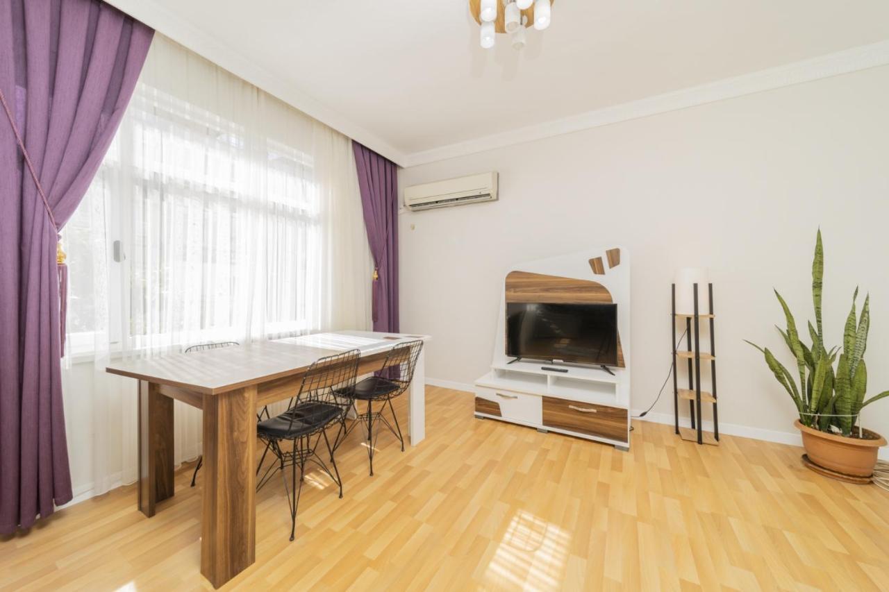 Chic Flat W Balcony 3 Min To Beach In Apartment Antalya
