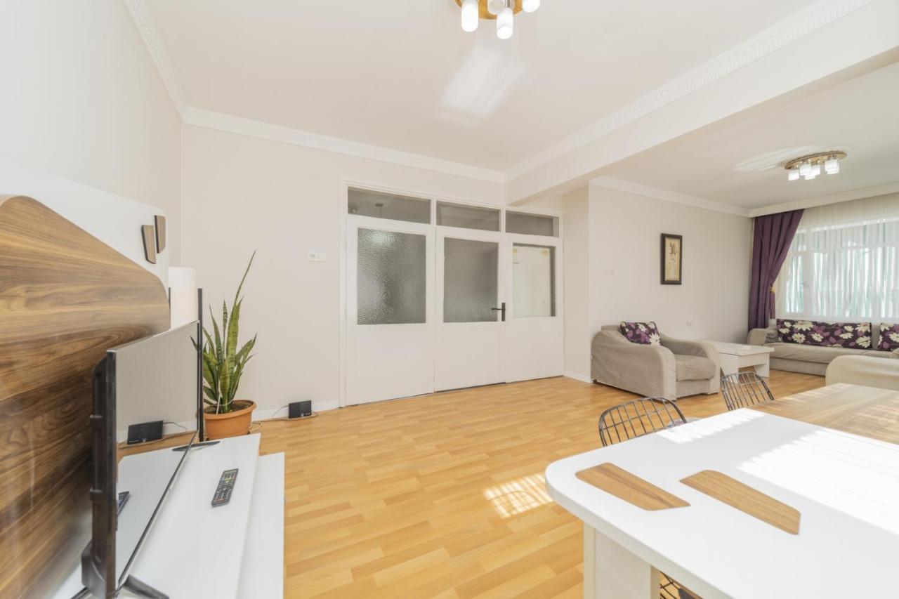 Chic Flat W Balcony 3 Min To Beach In Antalya