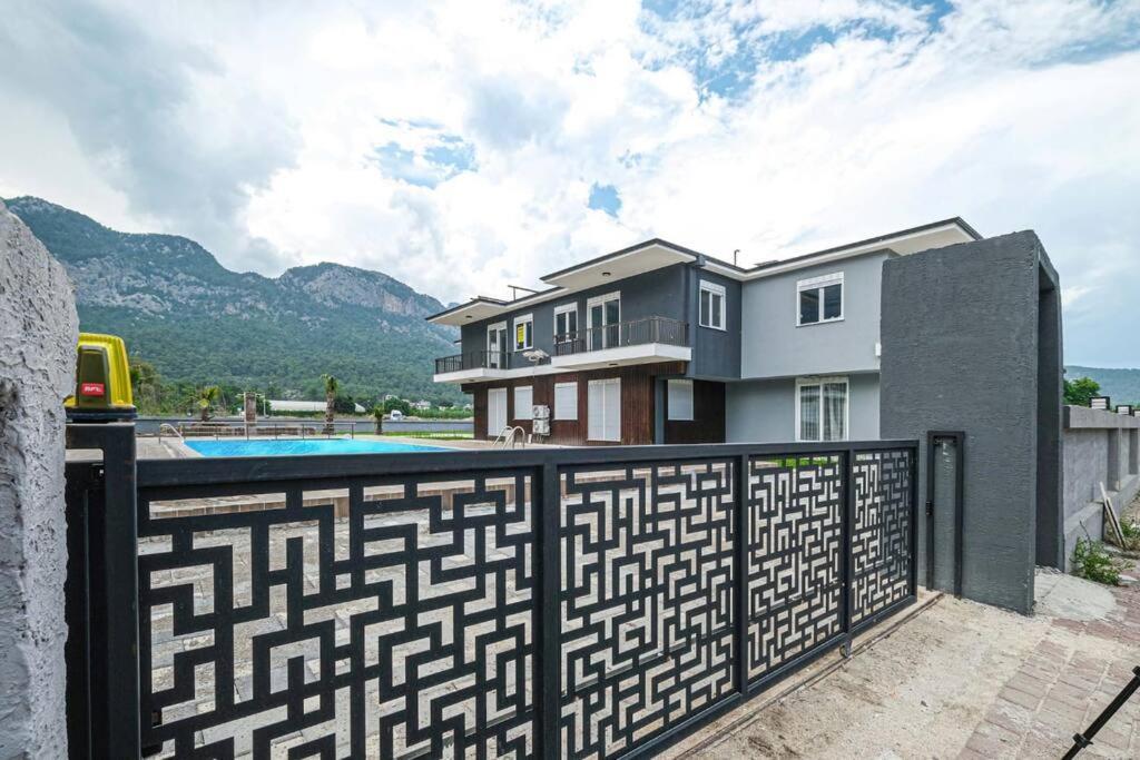 Palmiye Apart Ferienhaus Antalya