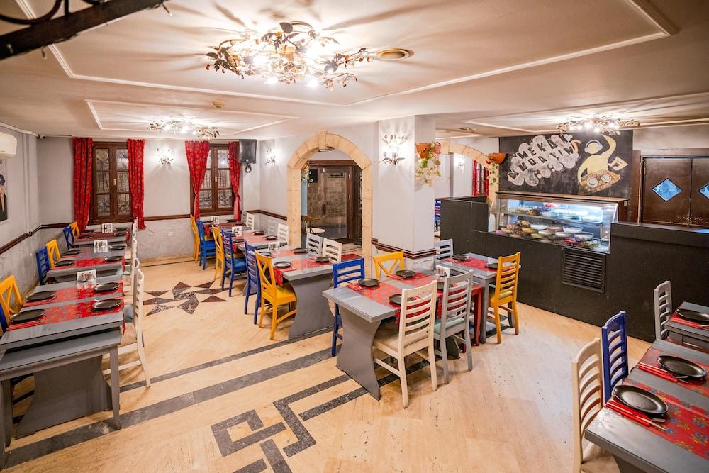 Mediterra Art Hotel 4*