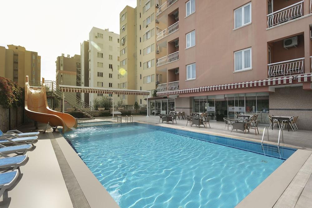 Lara Dinc 3* Antalya
